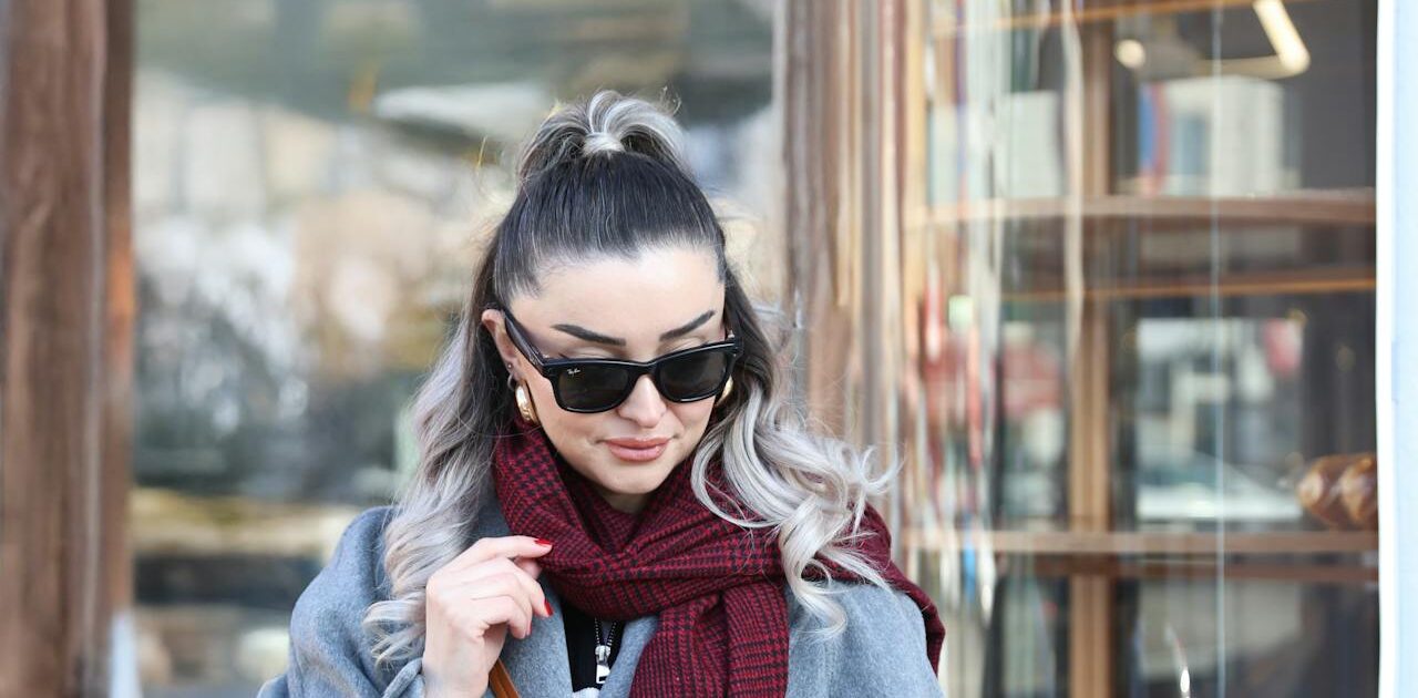 Capelli che si spezzano: cause, soluzioni e domande frequenti